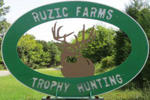 Ruzic Farms Trophy Hunting